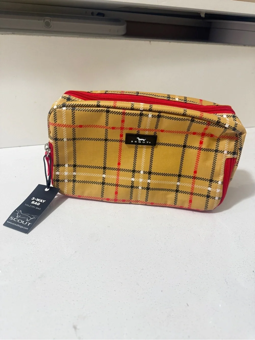 Polyester toiletry bag, SCOUT 3-Way Bag in Burrrberry plaid pattern